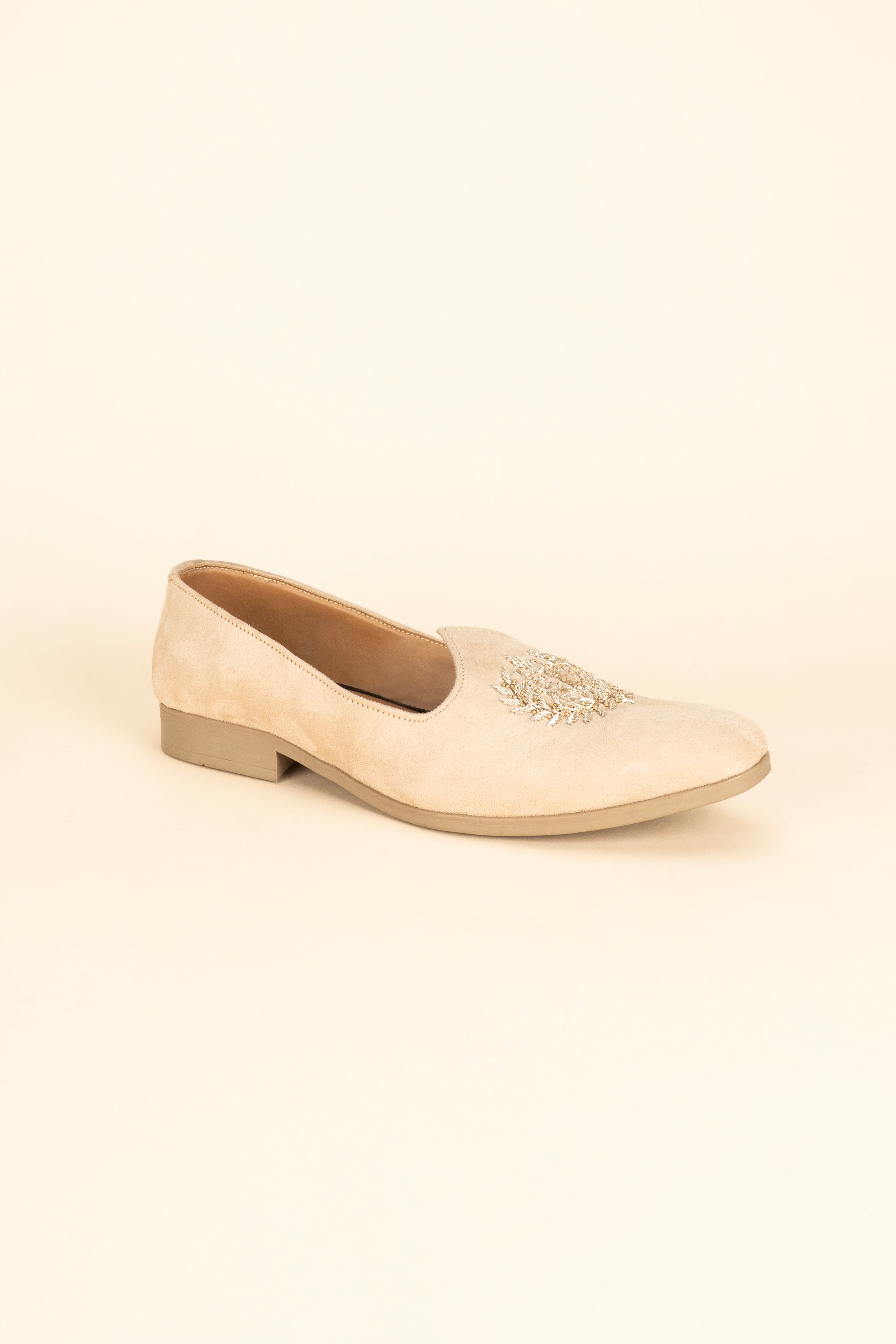 The Wreath-Embroidered Champagne Loafer