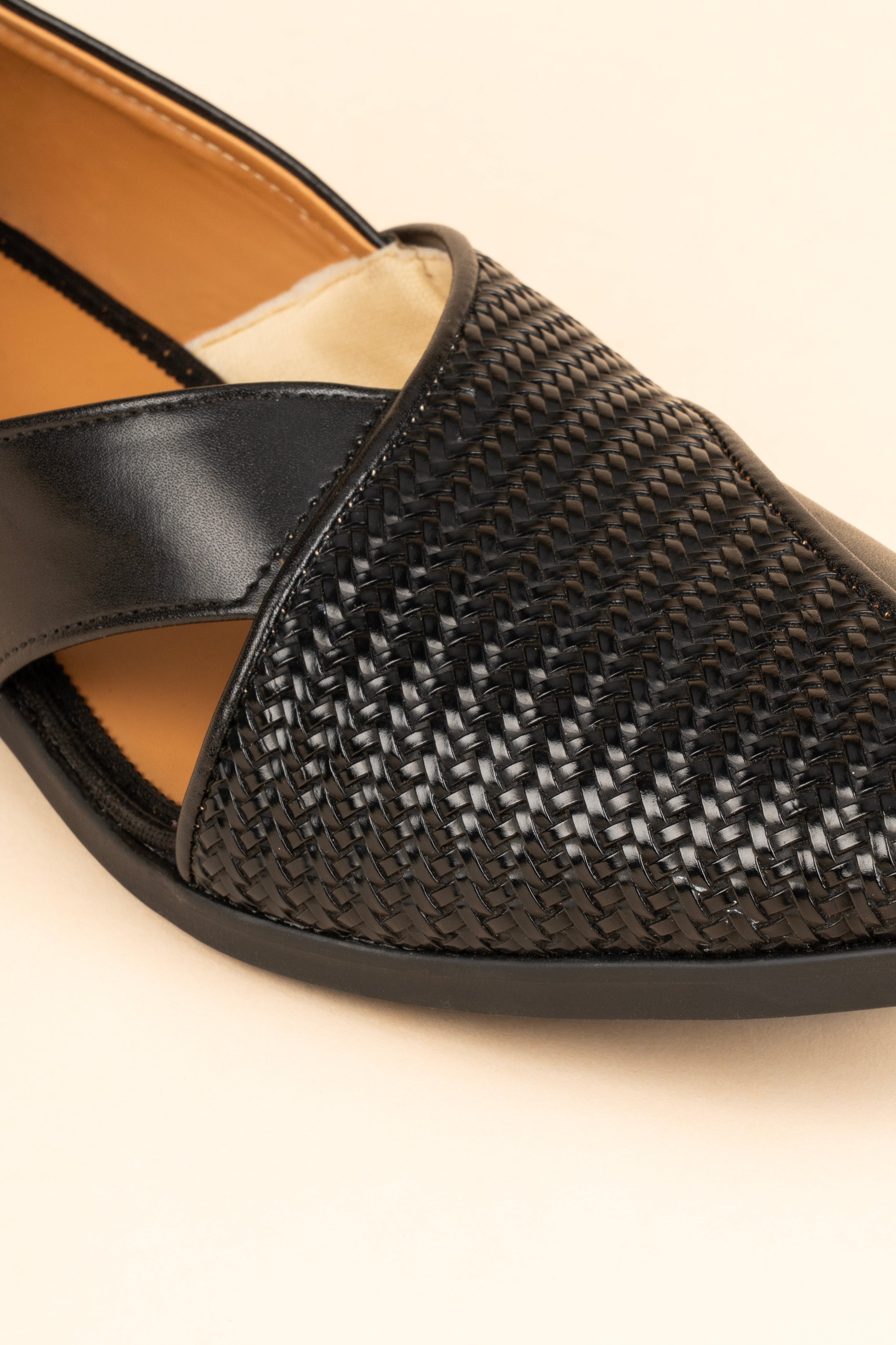 The Woven-Panel Cross-Strap Mojari