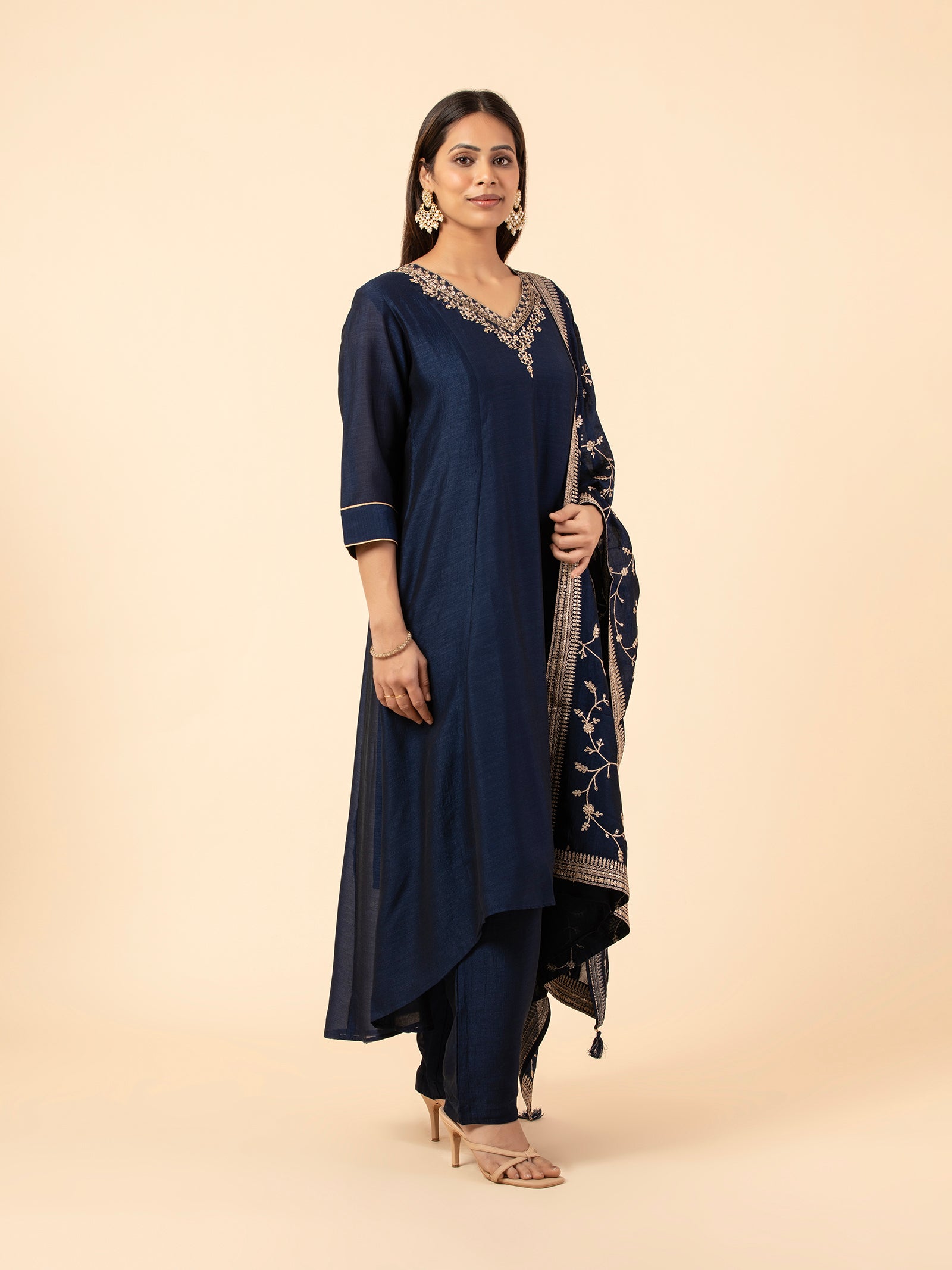 Astral Vine Silk Ensemble Set