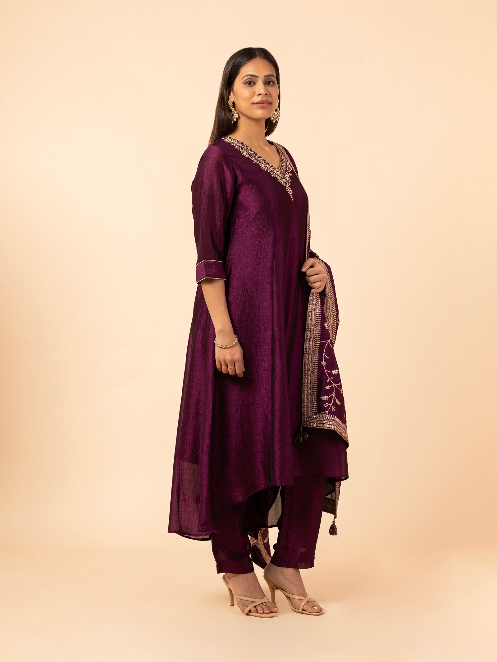 Mulberry Vine Silk Ensemble Set