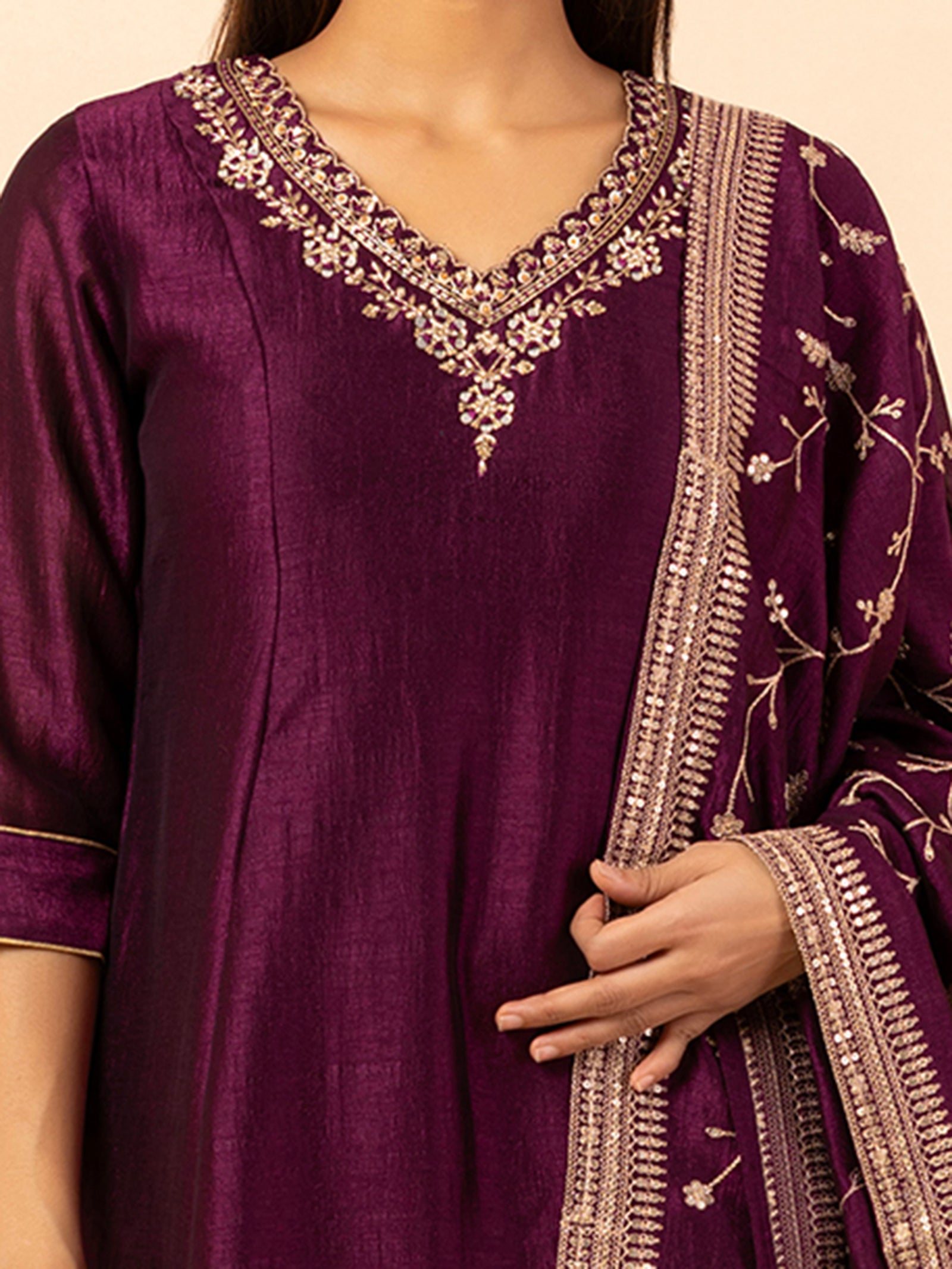 Mulberry Vine Silk Ensemble Set