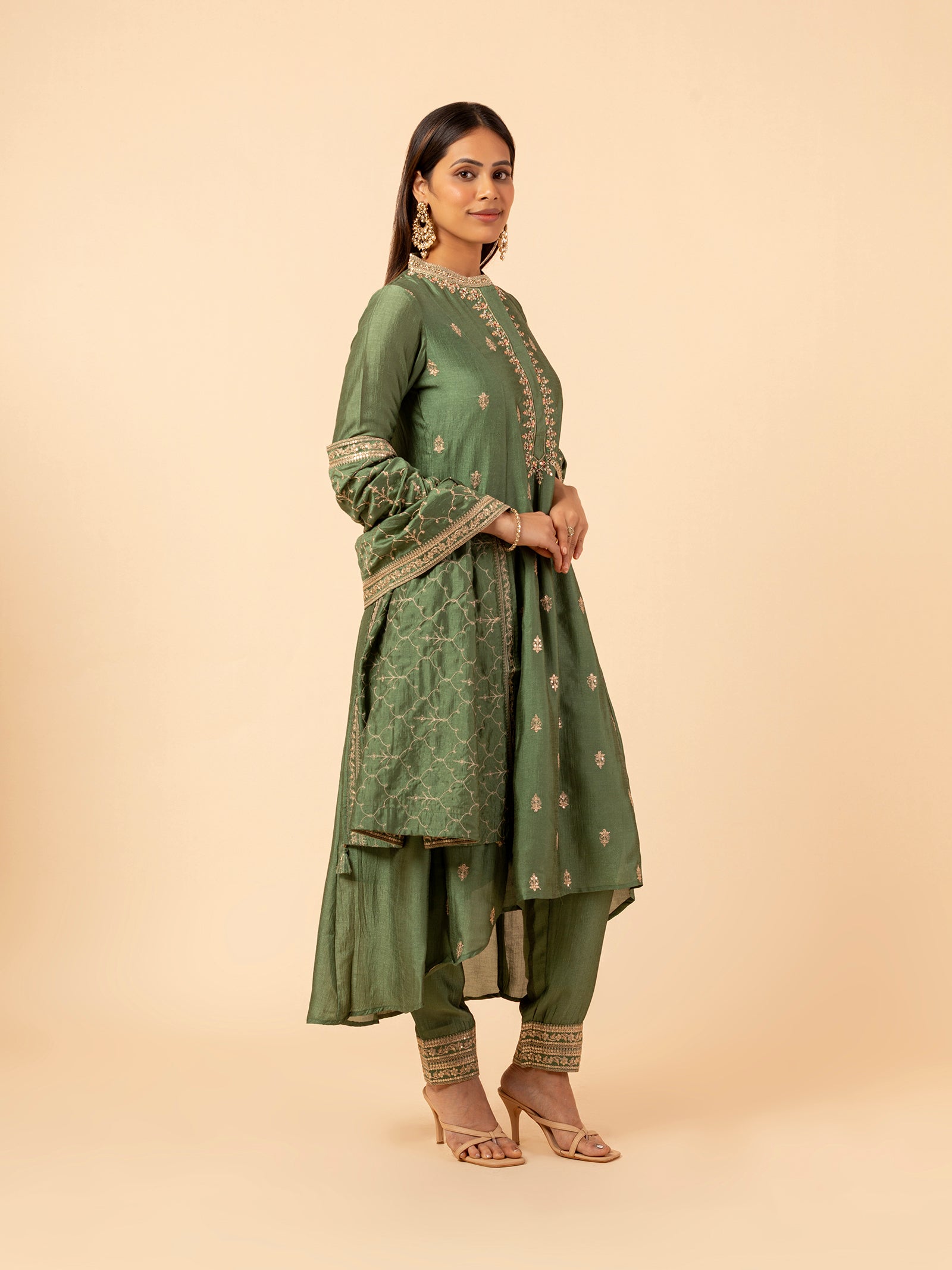 Emerald Lattice Embroidered Silk Set