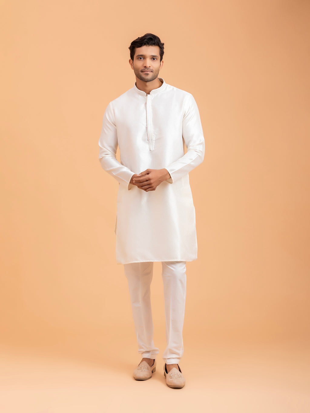 White Serenity Minimalist Kurta Set