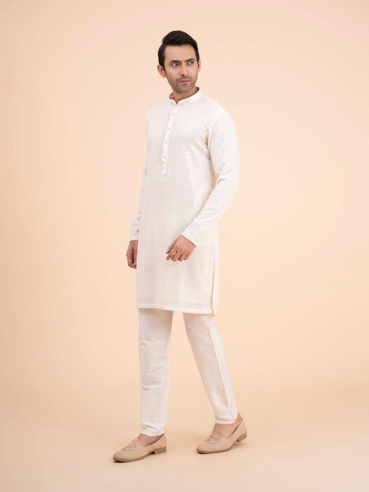 Ivory Chikankari Embroidred Kurta Set