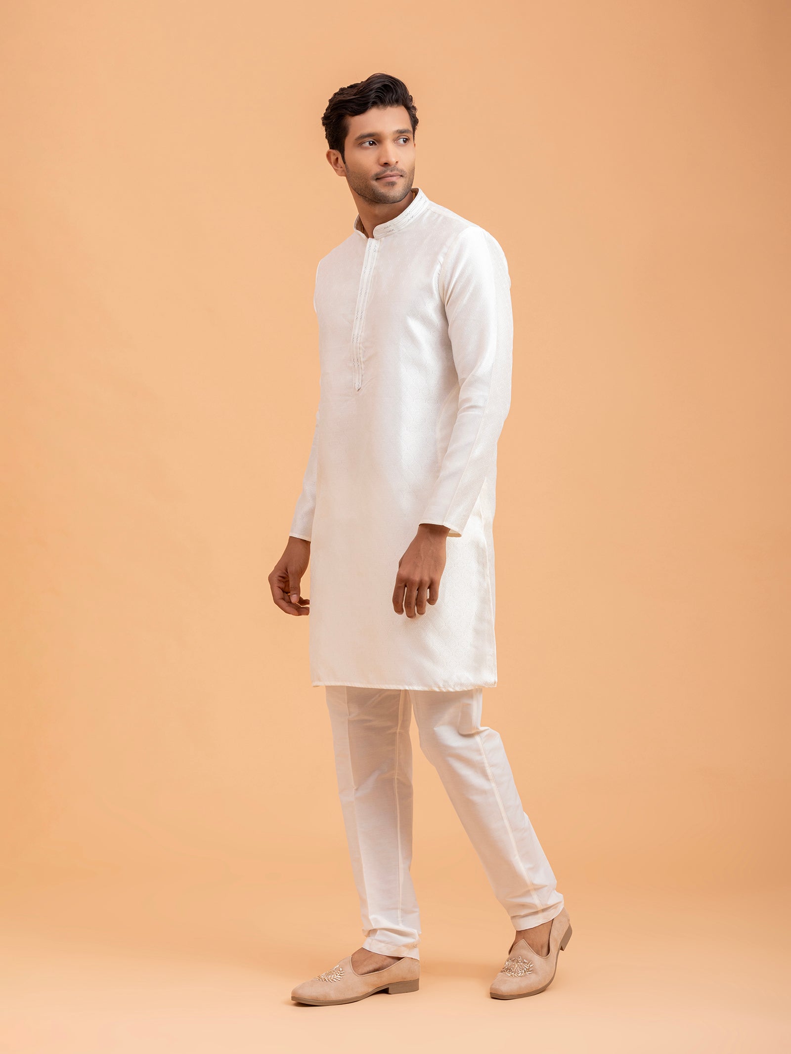 White Serenity Minimalist Kurta Set