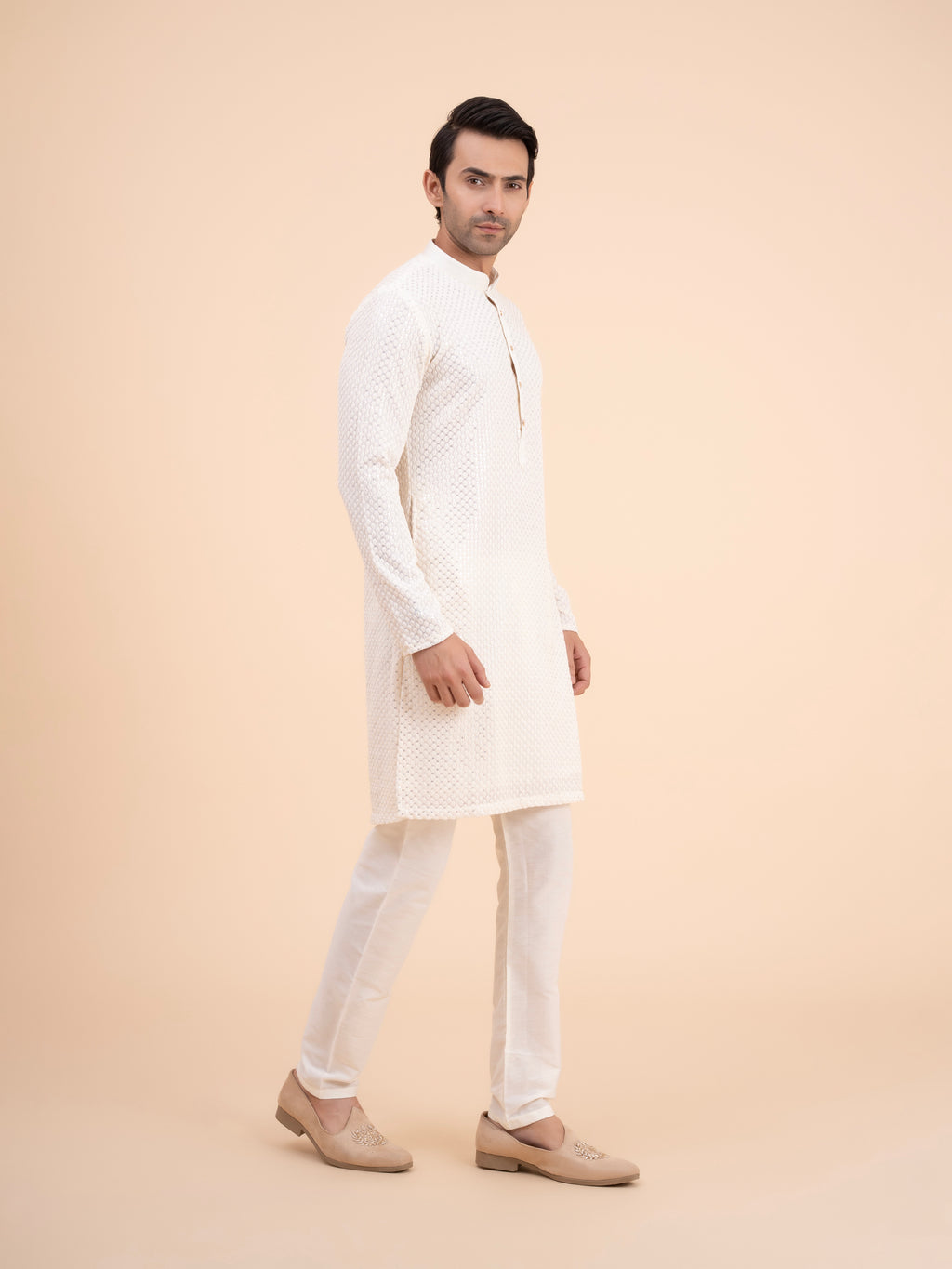 Ivory Chikankari Embroidred Kurta Set
