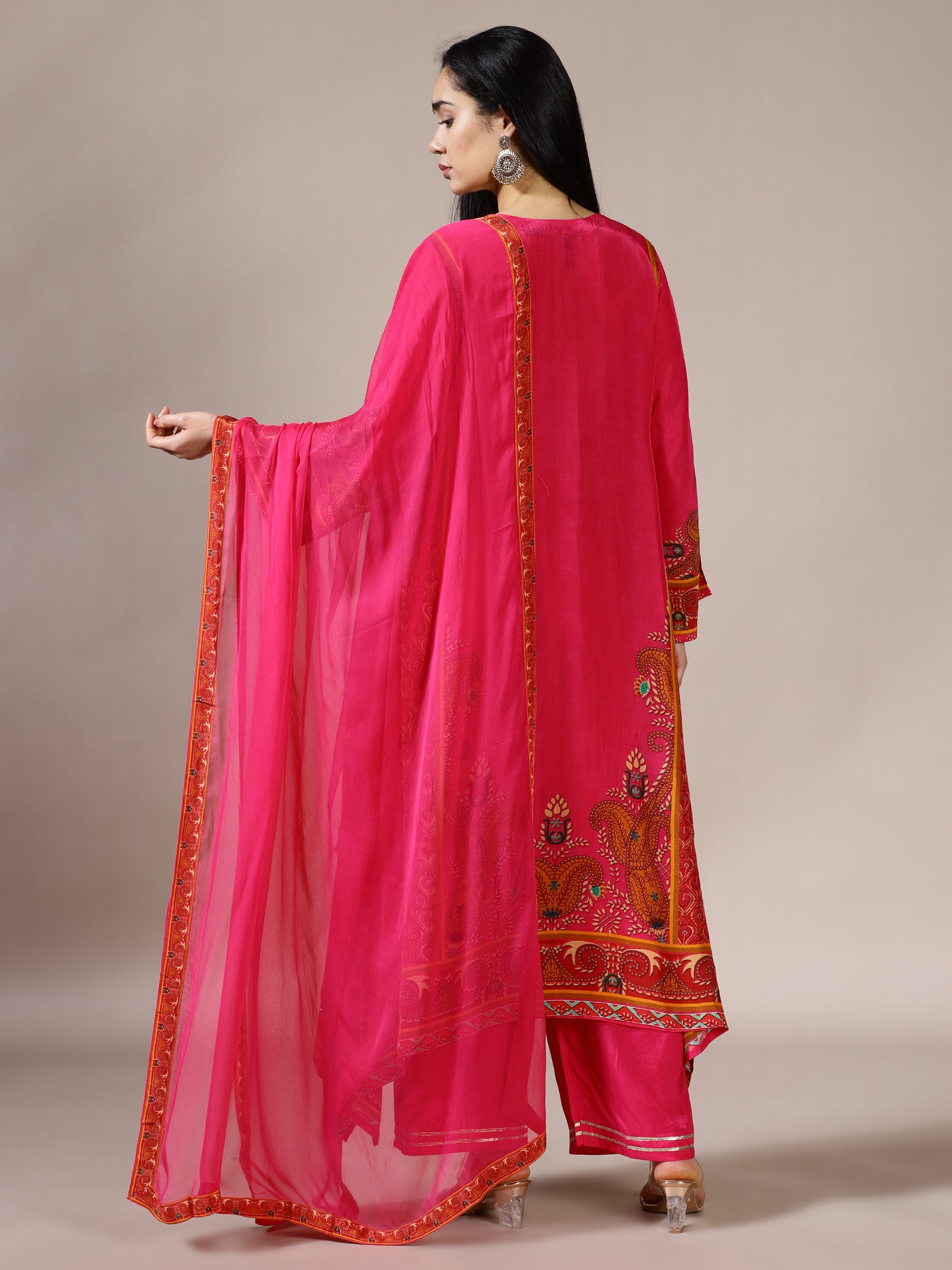 Hot Pink Embroidered Kurta Set with Broad Paisley Motifs