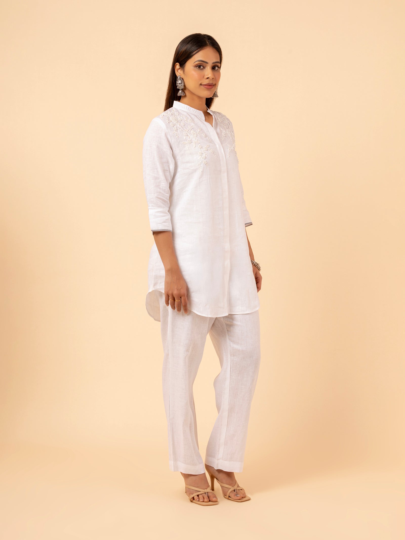 Alabaster Linen Chikankari Co-ord Set