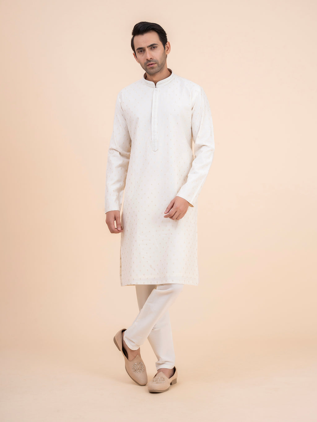 Off-White Spaced Motif Kurta Set