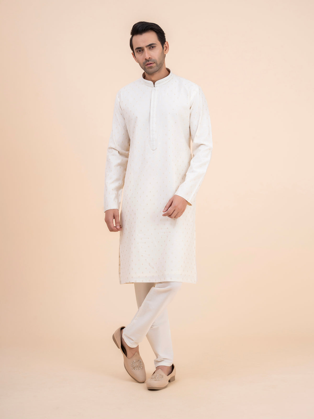 Off-White Spaced Motif Kurta Set