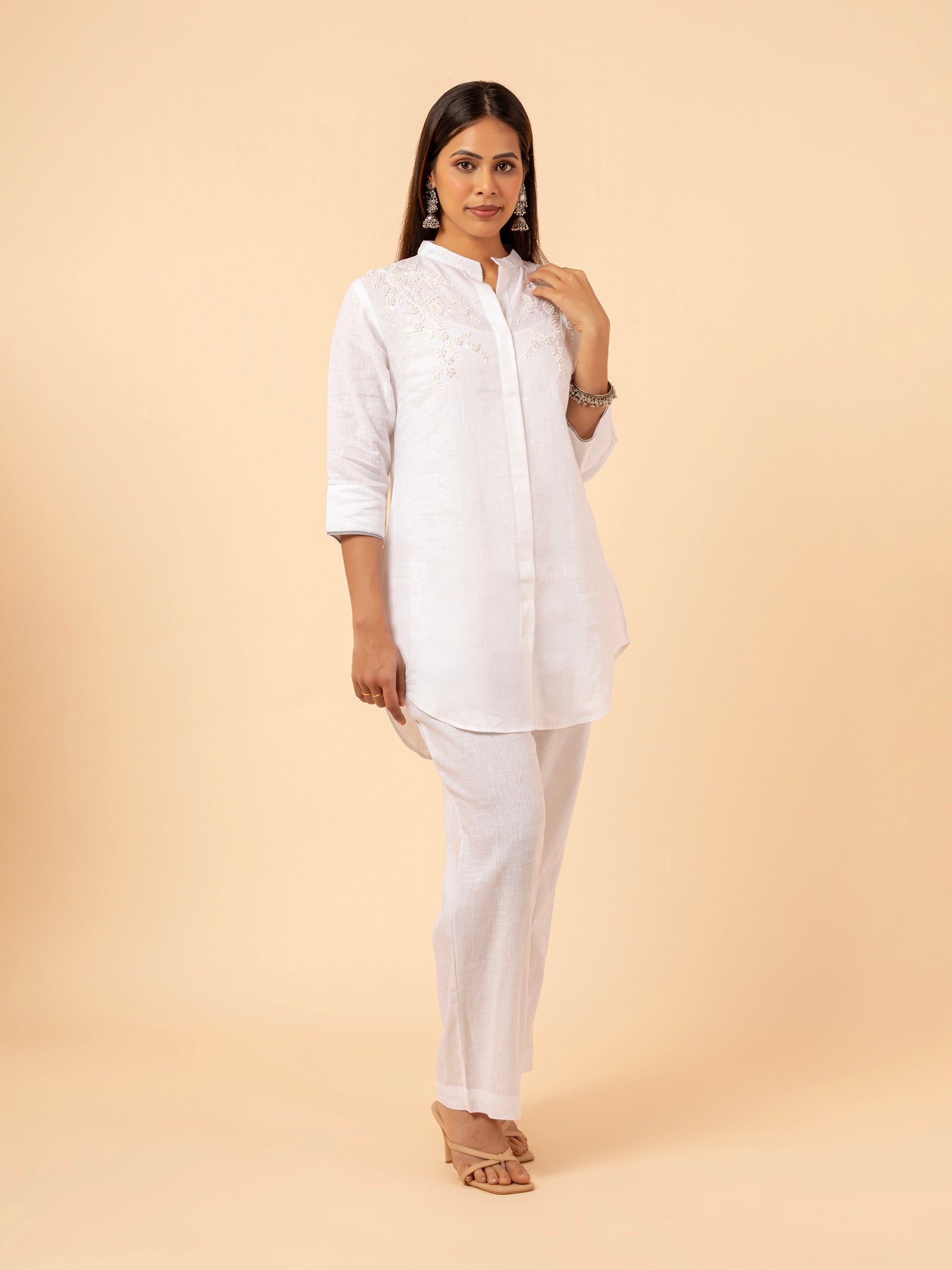 Alabaster Linen Chikankari Co-ord Set