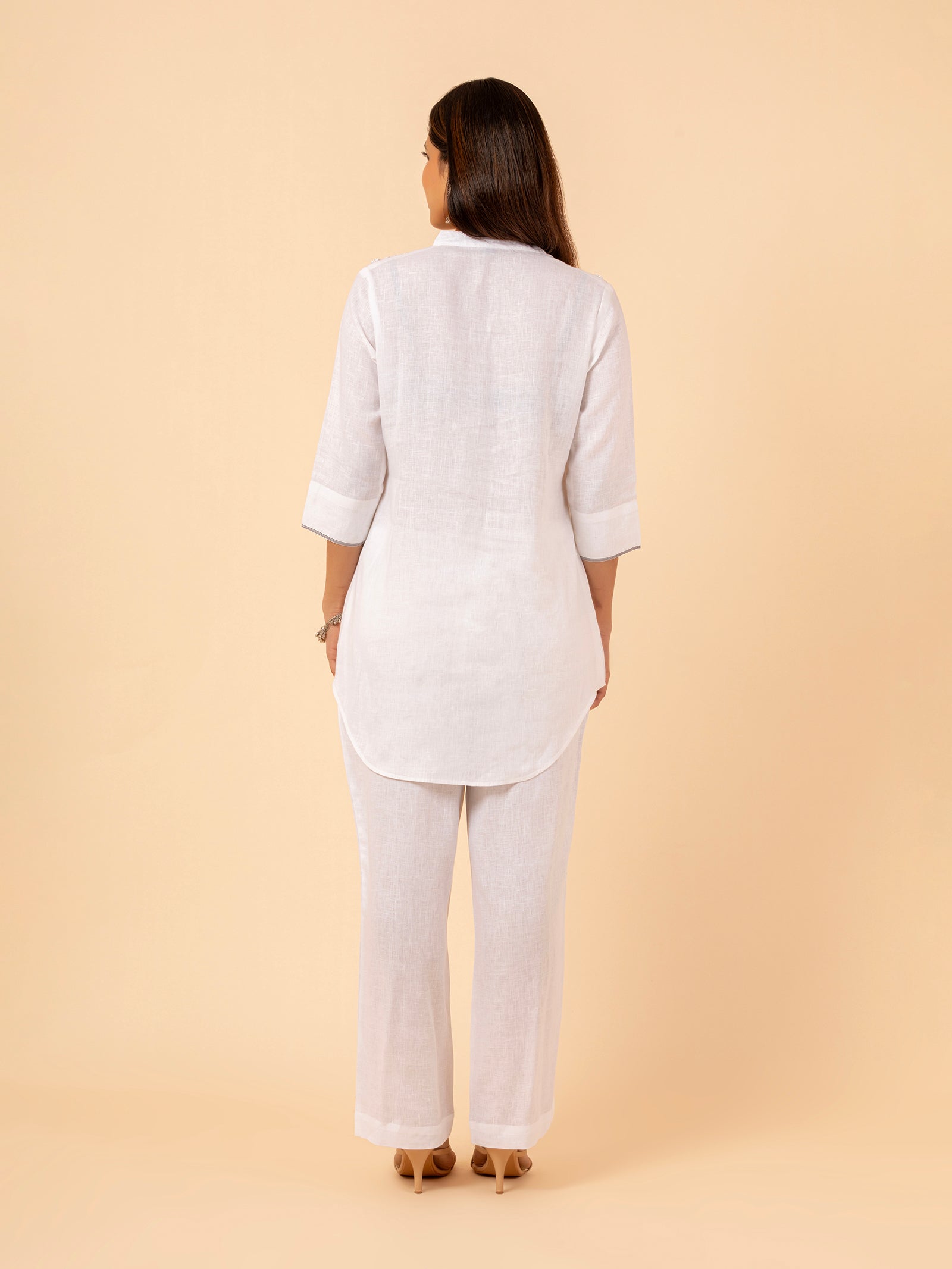 Alabaster Linen Chikankari Co-ord Set