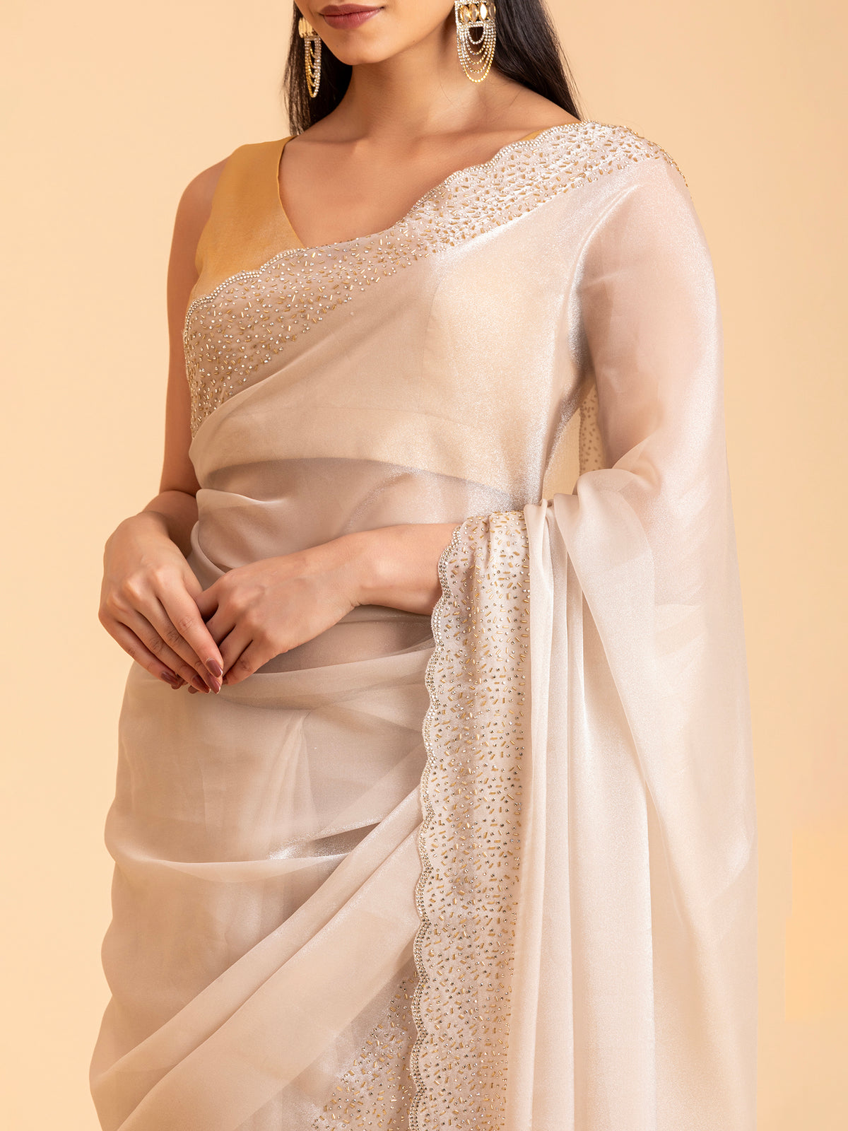 Pearlescent Aurora Scalloped Saree